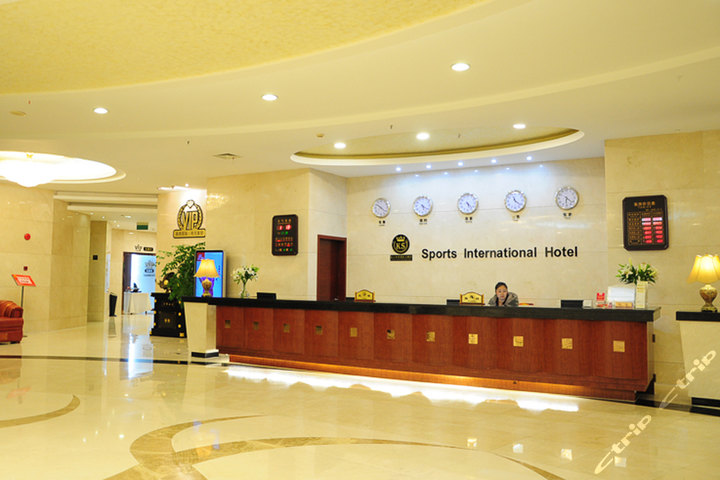 单体五星酒店的GRO和国际联号的前台哪个比