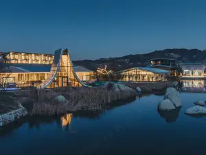 Shanhaijian Hot Spring Resort Hotel