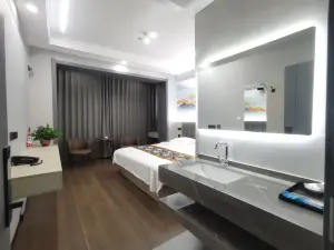 Fangshan Jinding Hotel