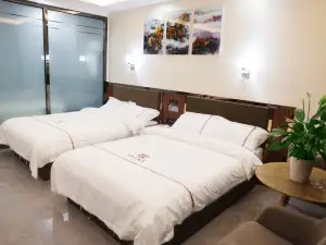 Yuepu Lake Longxin Hotel
