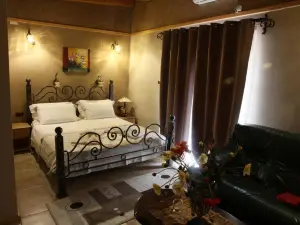 HOTEL TUTTO