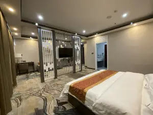 Yanzhou Holiday Hostel