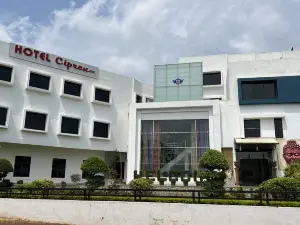 Hotel Cipron Inn