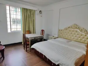 Lianzhou Linhua Apartment