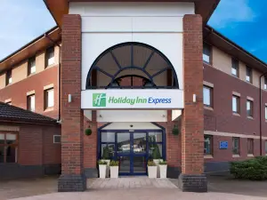 Holiday Inn Express Warwick - Stratford-Upon-Avon