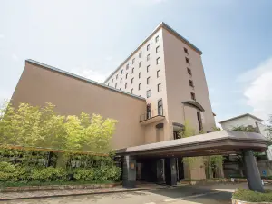 Yonezawa Excel Hotel Tokyu  reopens as  "DEN'S HOTEL yonezawa" on June 1