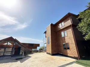 Bungaport Bungalows&Suites