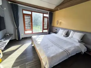 Yongding Earth Building Waipojia Homestay (Zhencheng Building)