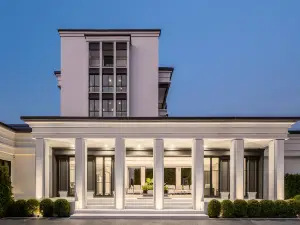 Manhattan Pattaya Hotel