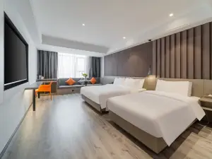 YiJu·Shangpin Hotel (Taixing Drum Tower Xintiandi Branch)