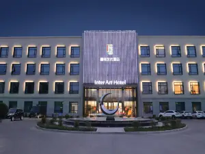 Jinzhou Yingte Art Hotel