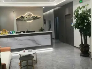 Zhengxiangbai Banner Yunge Hotel