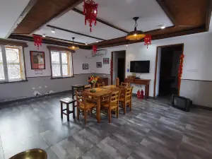 Binxian Jiutianchi Hotel (Yingjie Scenic Area)