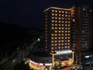 凤凰泊岚酒店