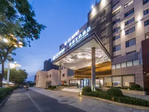 젠궈 히든 호텔（탕산 기차역）