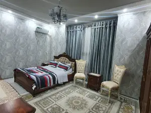 Fayzli GuestHouse