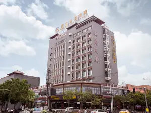 延津崑崙樂居飯店