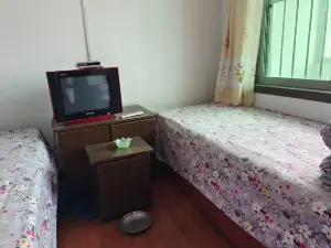 Mianxian Jiaqi Road Guest House