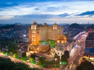 โรงแรมโกลเด้น