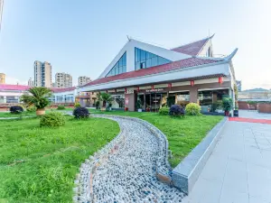 Yushui Langqiao Hotel