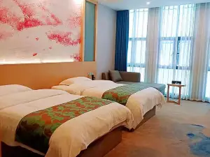 Yiyang Taojiang County Oriental Hotel