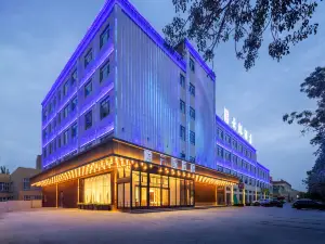 Yunji Hotel