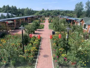 根河敖鄉田園木屋賓館