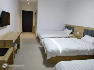 Zhanqian Hotel