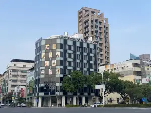 Hotel PaPa whale - 高雄美麗島館