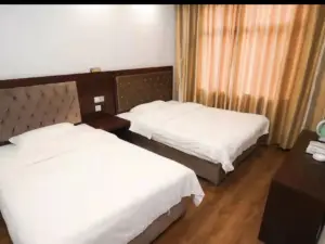 Nong'an Agricultural Machinery Business Hotel