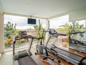 Grand Zuri Duri Hotel