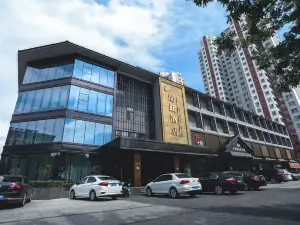 Fangzheng Longyue Hotel