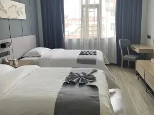 Junyi Hotel (Mayang Bus Station)