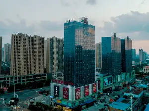JI Hotel (Ezhou Wuyue Guangchang)