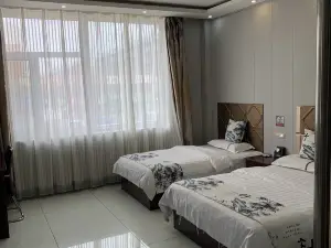 Fuyu Jinbi Business Hotel