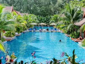 L'Esprit de Naiyang Beach Resort