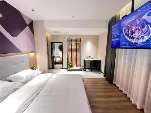 Chonpines Hotel (Handan Guangping East City North Street)