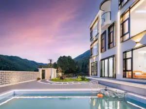 Changxing Nuanzhu·180° Lake View Resort Villa Design Beautiful