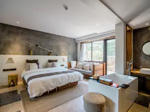 July Hidden Mountain, Sea and Lake Panoramic Resort Villa (Haiyan Nanbei Lake Scenic Area)