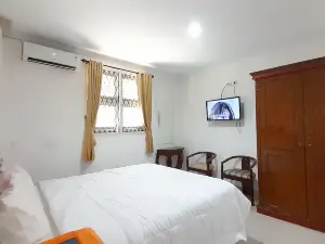 OYO 93402 Family Homestay Syariah