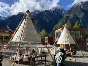 Boan Mountain perch resort&campground