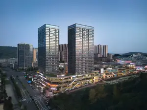 SFEEL Designer Hotel (Yibin Future Square Branch)