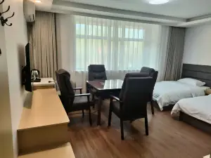 Yulin Express Hotel