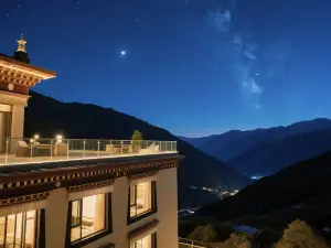 白瑪康欽·山景星空民宿（丹巴梭坡藏寨店）