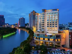 Hiyet Oriental Hotel（Xingzhong Square Huafa commercial store）