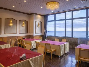 โรงแรมนามิ