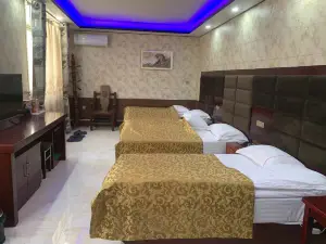 Huachi Wenbo Hotel