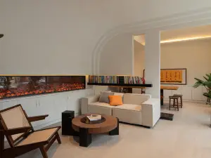 Shangri-La Muyu Lan Resort & Boutique Hotel (Dafo Temple Prayer Wheel Branch, Dukezong Ancient City)