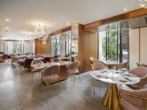 ไฮอัน ริเวอร์ฟรอนท์ โรงแรม ดานัง