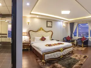 Khách Sạn Queen T&T Dalat